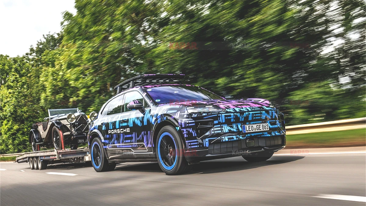 yeni-porsche-cayenne-elektrikli-kamuflaj.jpg