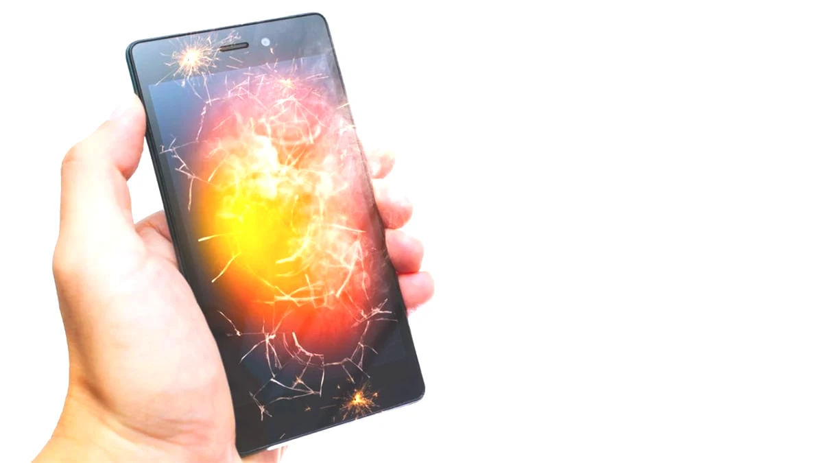 Eğer cep telefonunuz aşırı ısınıyor ve bataryanız hızla bitiyorsa, dikkat etmeniz gereken bu hatalar yol açıyor olabilir!