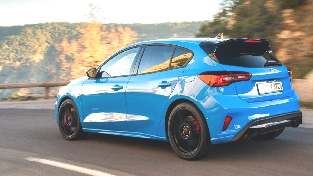 ford-focus-st-kapak.jpg